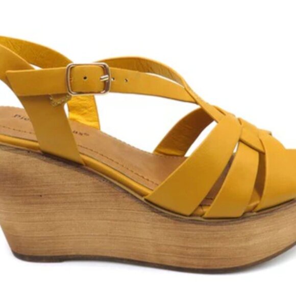 Pierre Dumas Wedges Women's 8.5 Yellow Mustard Leather Strappy Zada - Picture 1 of 8